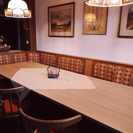 Haus Maria Holzoester Oda ve Kahvaltı 3*