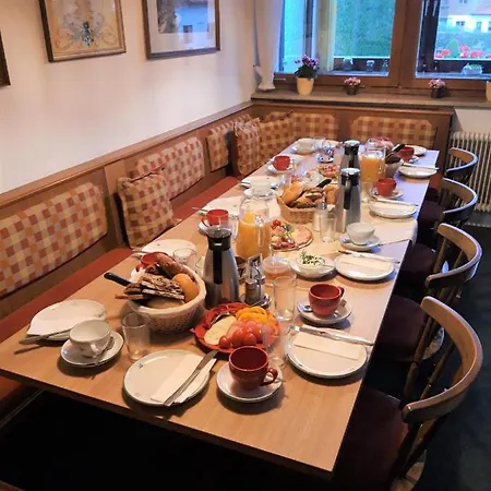 Haus Maria Holzoester Oda ve Kahvaltı Franking