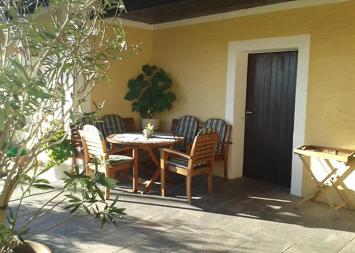 Haus Maria Holzoester Bed and Breakfast 3*