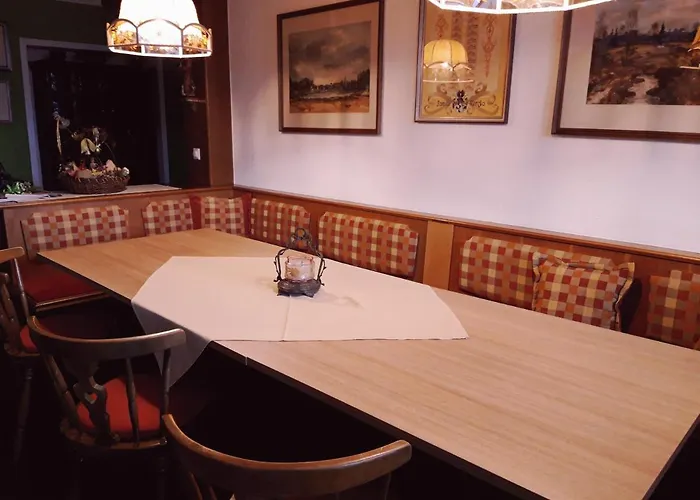 Haus Maria Holzoester Bed and Breakfast 3*